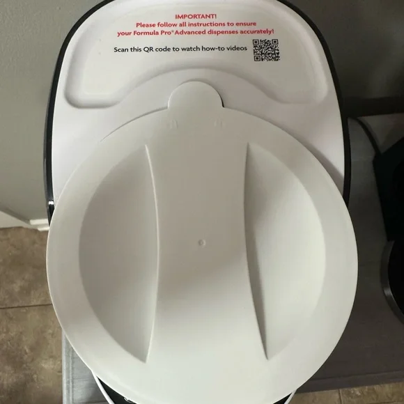 Baby Brezza Formula Pro Advanced Dispenser Used - Picture 5 of 8